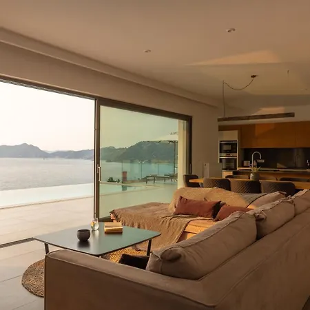 Anthelia Villa